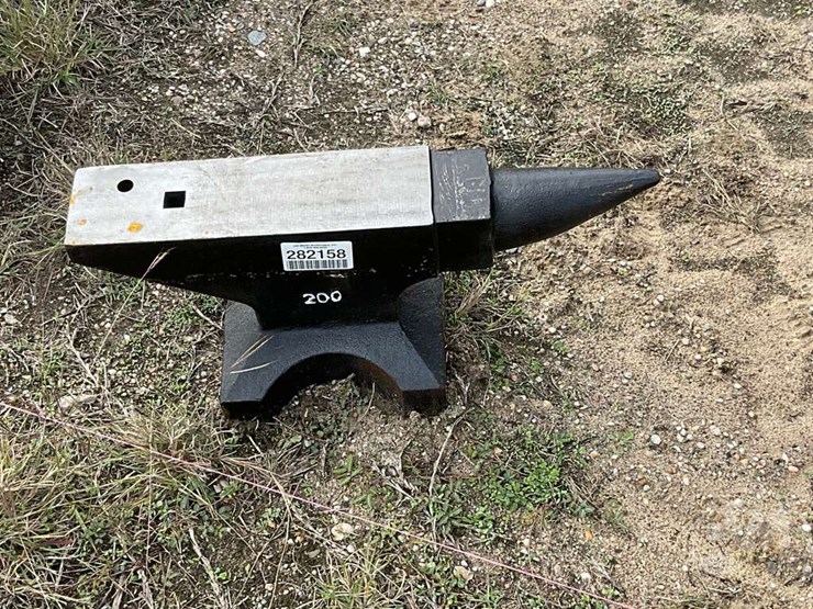 200 LB ANVIL Lot 171, HOUSTON CONSTRUCTION EQUIPMENT AND TRUCK