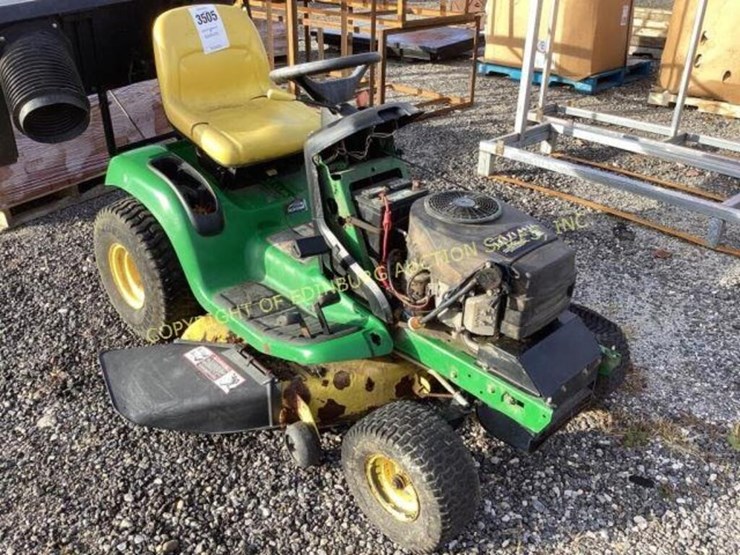 D. John Deere LT180 17hp lawn tractor Lot 3505, ONLINE CONSIGNMENT