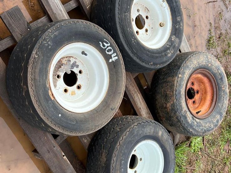 (4) USED GOLF CART TIRES AND WHEELS Lot 304, Denver Downs Farm, 11