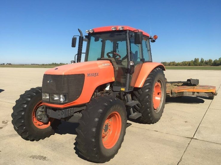 2010 Kubota M125X, MFWD Tractor, CAH, 2843 hrs., 8 sp power shift, hi