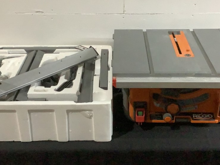 Ridgid 10" Table Saw With Folding Stand R4518 Lot 14, November Monthly Day 1 Auction, 11/30