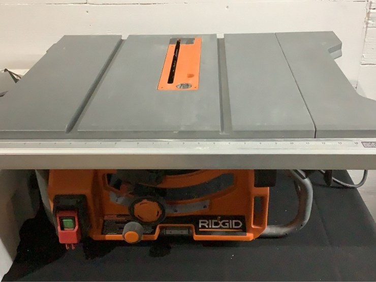 Ridgid 10" Table Saw With Folding Stand R4518 Lot 14, November Monthly Day 1 Auction, 11/30
