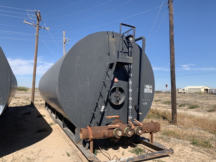 500 Bbl Skidded Frac Tank 3498 Location Pecos, Tx Lot 702, Oilfield Equipment, Big Trucks