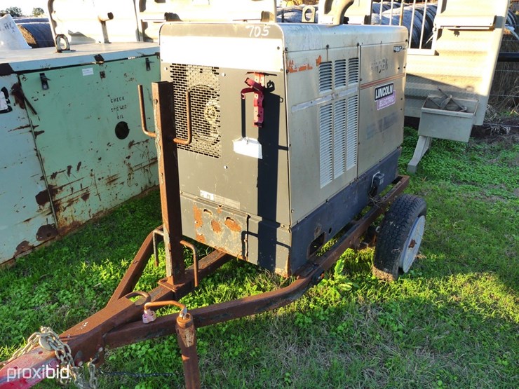 LINCOLN ELECTRIC VANTAGE 500 Lot 705, CRC Oilfield Services