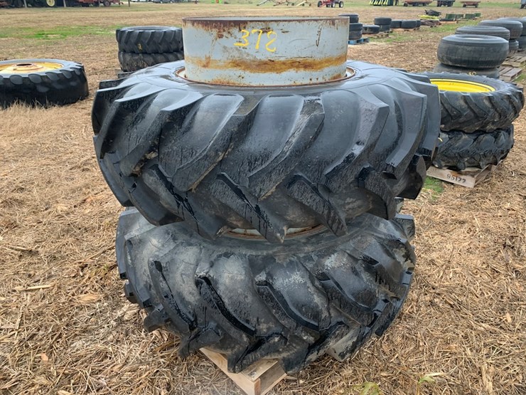 Set of Clamp-On Duals, 18.4-26 (sold together for one money) - Lot #378