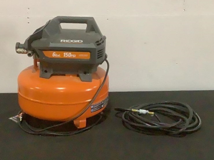 Ridgid 6 Gallon Air Compressor 0F60150HB Lot 926, December Monthly