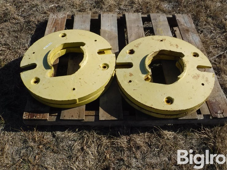 John Deere Rear Wheel Weights Lot HT7303, Dec 28, 2022 Equipment