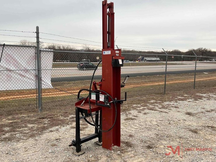 SHAVER MANUFACTURING HD8 HYD POST DRIVER Lot 8261, NORTH TEXAS FLEET