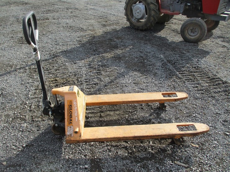 GLOBAL PALLET JACK Lot 6881, Powell Farms Inc 2 Day consignment