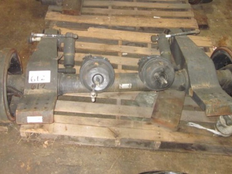 Meritor 23000 lb LIft Axle Lot 612, Traditions Auction Co LLC Estate
