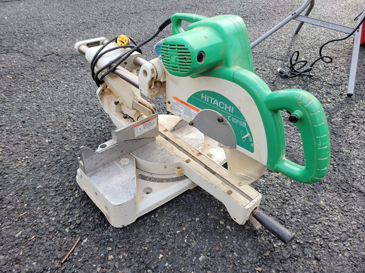 HITACHI C10FSB 10" SLIDING DUAL COMPOUND MITER SAW Lot 339, Large