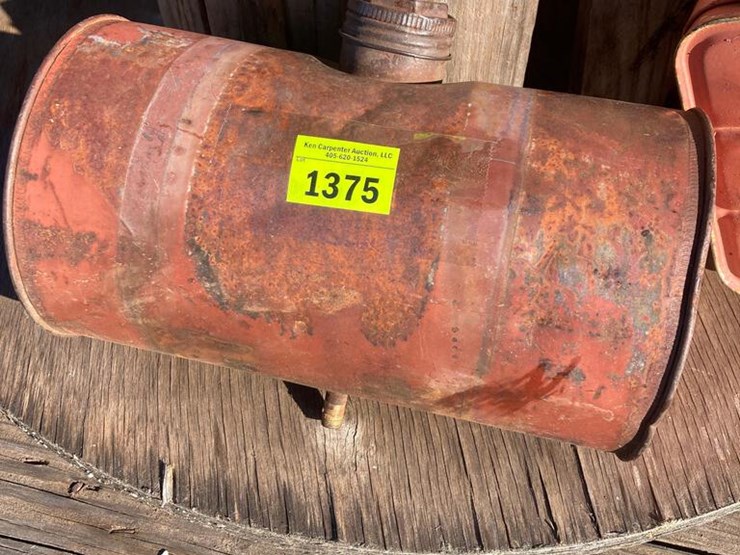 gas tank Lincoln Welder Lot 1375, 2023 Spring Consignment, 3/8/2023