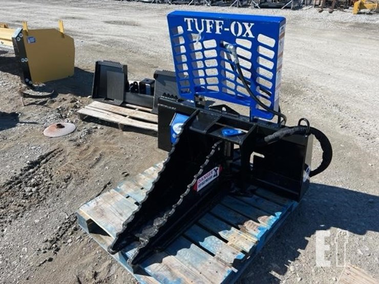 LOT 2023 TUFFOX TREE PULLER Lot , Early Spring Consignment
