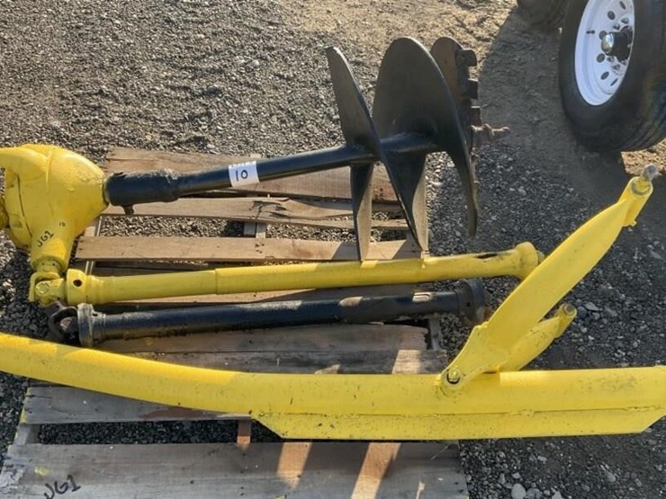 DANUSER 3Pt PTO Post Hole Digger & 20" Auger Lot 10, Annual Spring