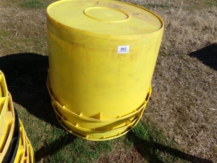 3 EMPTY MINERAL TUBS Lot 862, 3/20 Trucks Gates Feeders Skid Steer