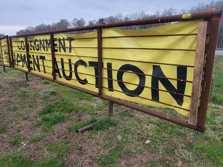 PANEL Lot 192, SPRING EQUIPMENT CONSIGNMENT AUCTION, 3/25/2023, Mt