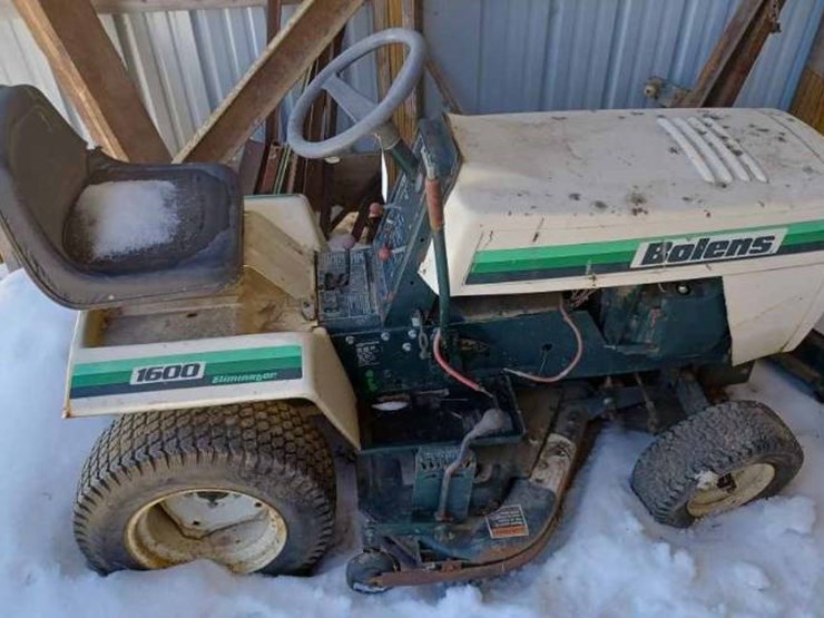 Bolens 1600 Eliminator with 36inch Deck Lot 42, The Doug Ault