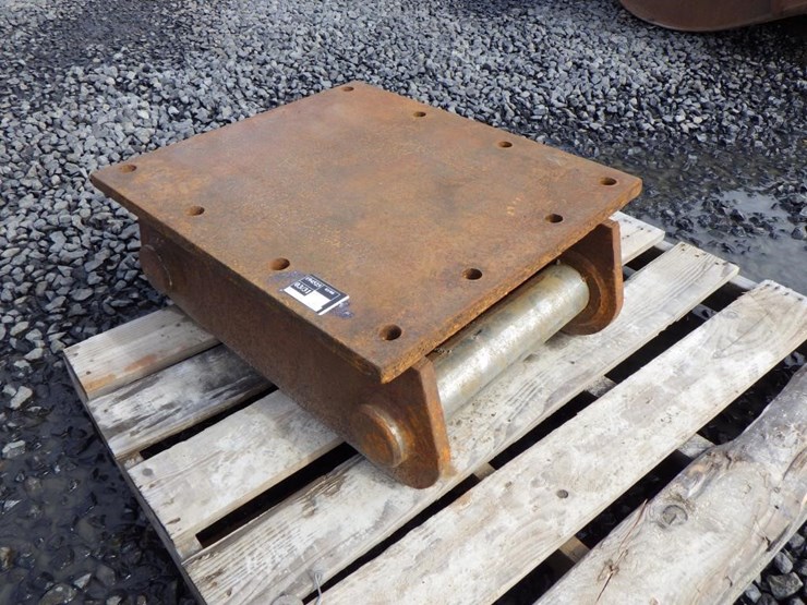 Excavator Adapter Plate Lot 6002, Monthly Public Auction, 3/31/2023