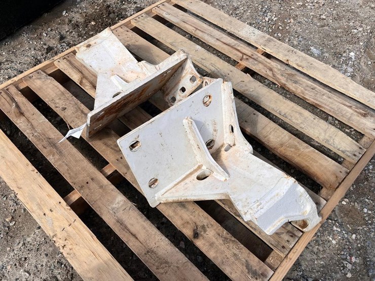 Bobcat Skid Steer Backhoe Brackets - Lot #285G, McGrew Equipment Live