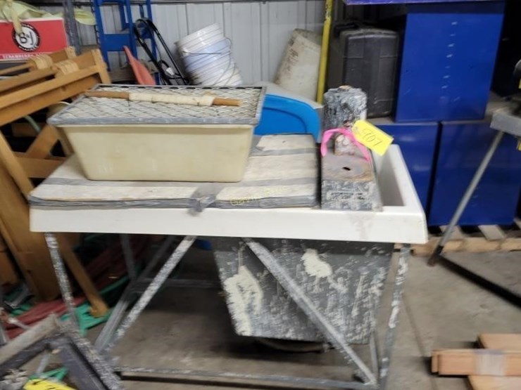 Slip O Matic Mixer Unit Lot 907, March Farm Consignment, 3/30/2023