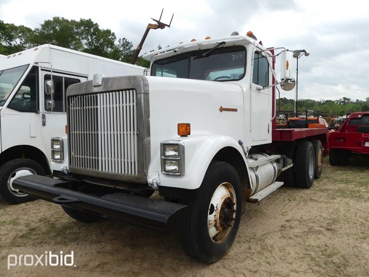 1991 INTERNATIONAL DAY CAB TRUCK Lot 355, Huge Spring Pubic Two day