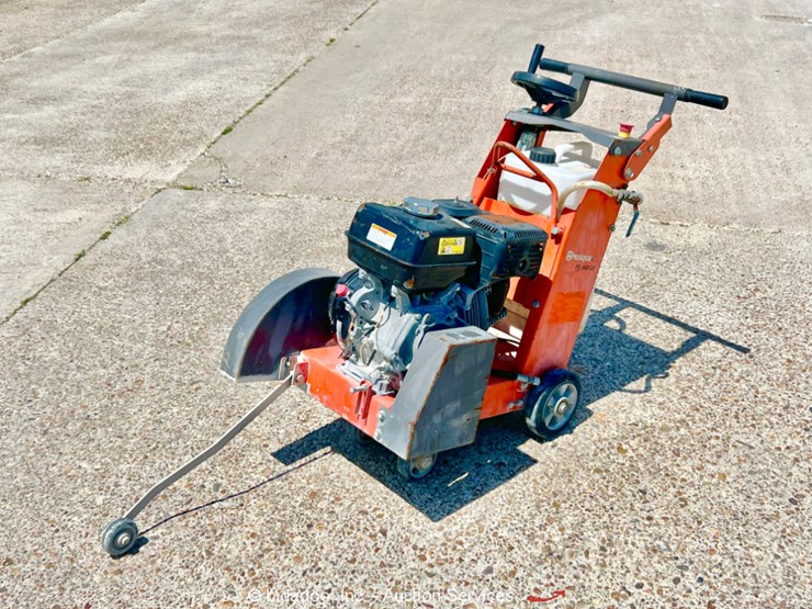 2016 Husqvarna FS400LV Walk Behind Pavement Concrete Floor Saw Honda