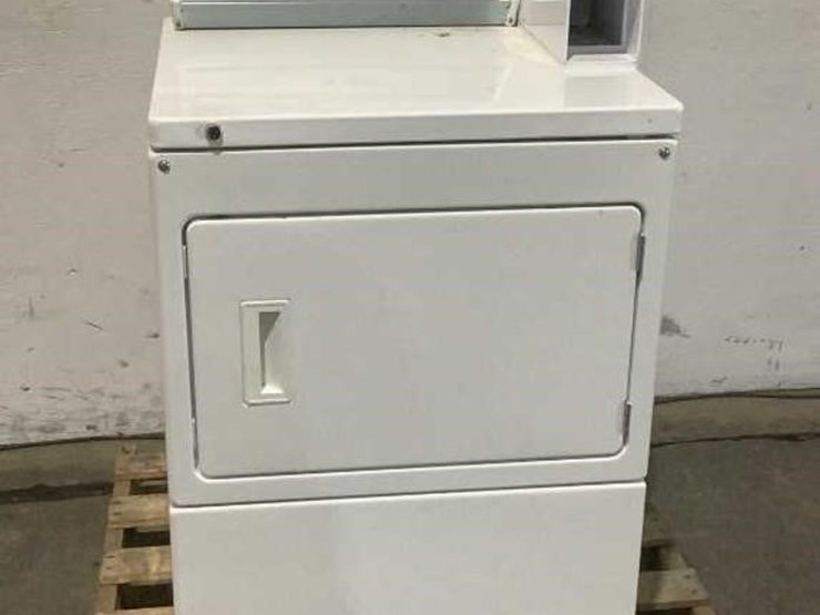 Whirlpool Coin Operated Dryer CEM2760TQ2 Lot 72, April Monthly Day 1