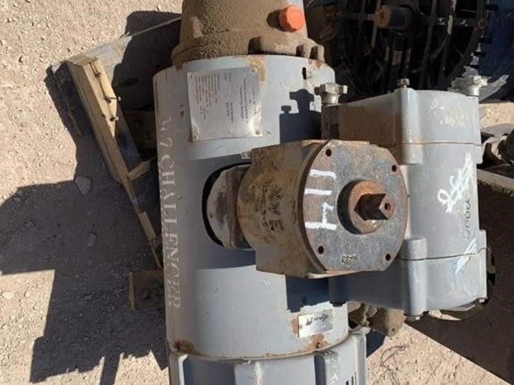 LOT CHALLENGER VACUUM PUMP LOCATION ODESSA, TX Lot , April Public Equipment Auction, 4