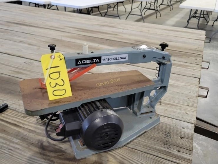Delta 15" Scroll Saw Lot 1030, April Farm Consignment Auction, 4/27