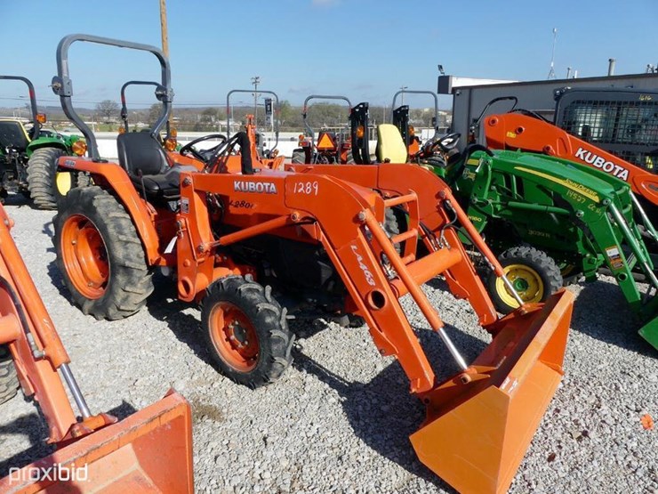 KUBOTA L2800 Lot 1289, Tractor & Equipment Auction, 5/3/2023, Enlow