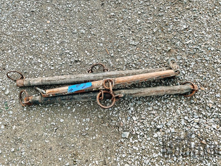 NECK YOKES Lot 9044, Utah/Idaho Farm, Construction & Western Auction