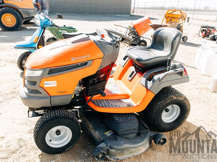 HUSQVARNA YTH2454 Lot 3185, Utah/Idaho Farm, Construction & Western