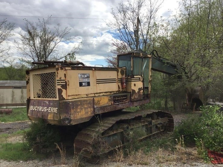 BucyrusErie 31H Excavator V8 Detroit Diesel Lot 1003,