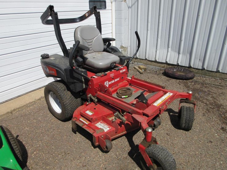 BUSH HOG PZ3061 Lot 10, 2023 May Mondovi Consignment, 5/16/2023