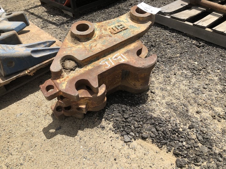 Werk Brau Quick Coupler Attachment, Lot 82514, May Heavy Equipment