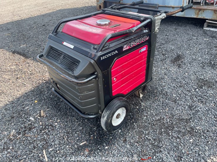 2009 Honda EU6500iS 6,500 Watt Portable Jobsite Generator GenSet GX390