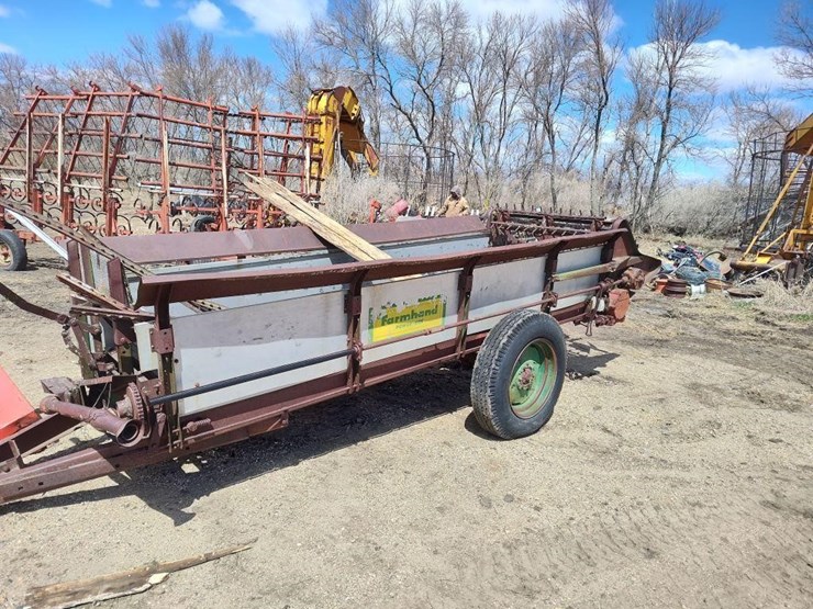 Farmhand Manure Spreader Lot 151, Spring 2023 Consignment Sale, 5/23