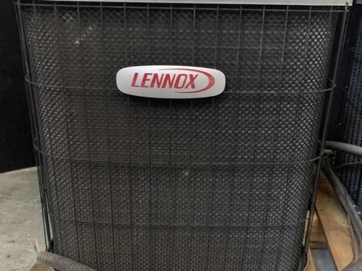 Lennox 2 Ton AC Unit 13ACD02423005 Lot 578, May Monthly Day 1