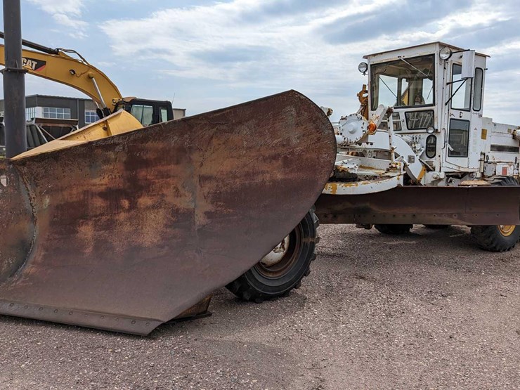 Wabco 550 Motor Grader Lot 120, 2023 Sioux Falls Construction