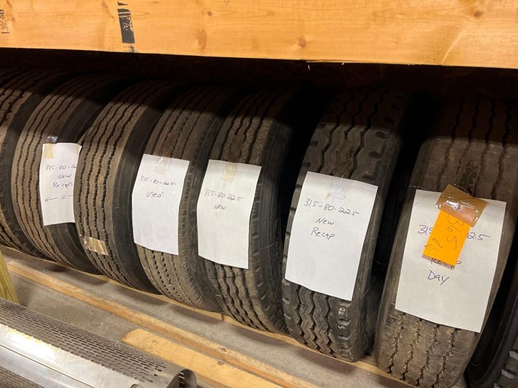 365 • 6 Tires Like New Recaps Same Size Lot 365, Tunnelton, WV