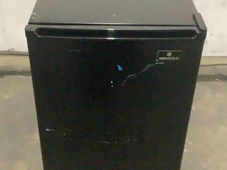 Absocold Mini Refrigerator ARD241AB10R/L Lot 26, June MidMonth Day