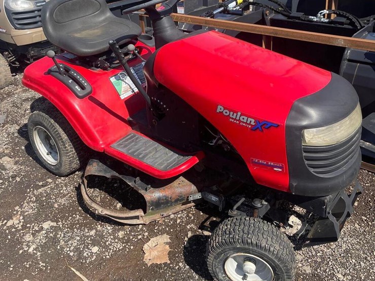 Poulan XT Gear Drive Model PXT12538 Riding Lawnmower Lot 301e, LIVE & Online Equipment