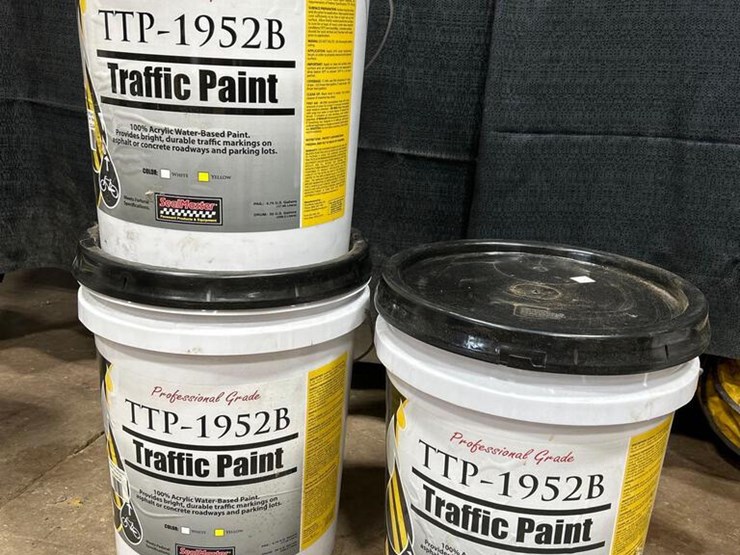 5 Gallon Pails of Yellow Traffic Paint, TTP1952B, "NEW" Lot 21