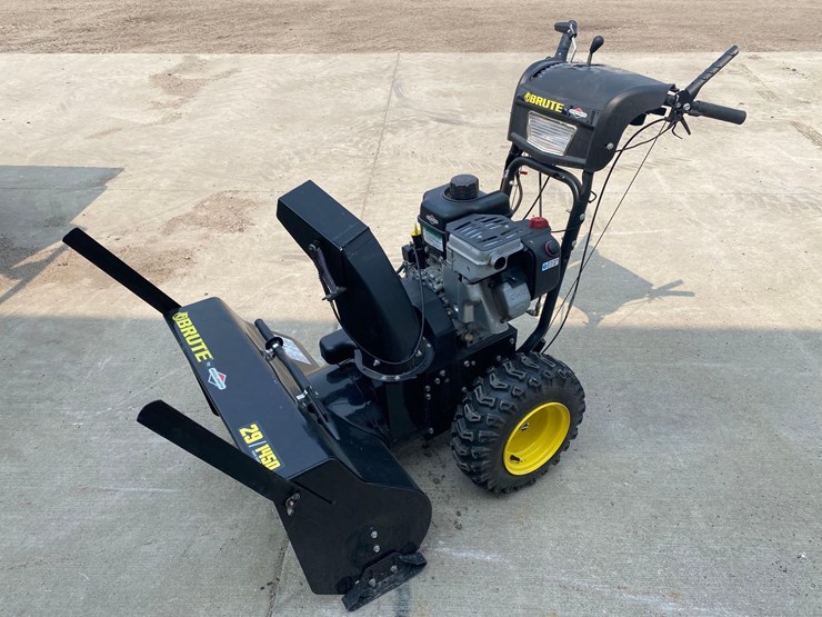 Brute Snow Blower Lot 5, Timed Online Only Grube Estate Auction, 6