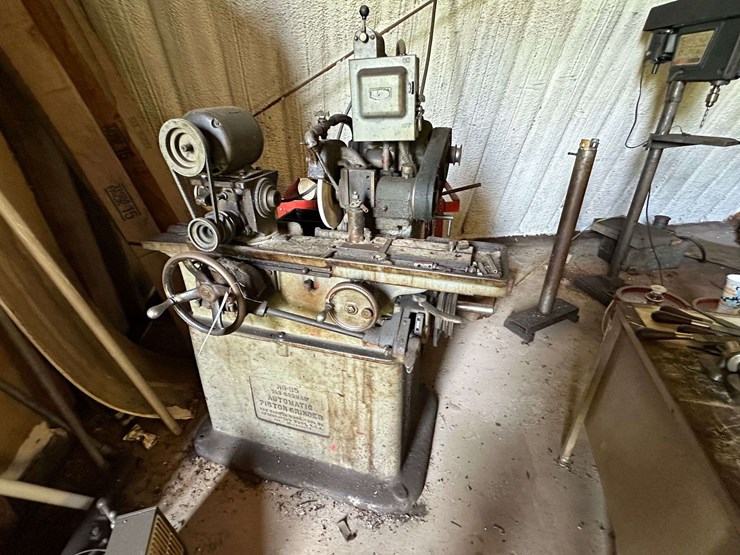 Van Norman No. 85 Automatic Piston Grinder Lot 10991, Agriculture