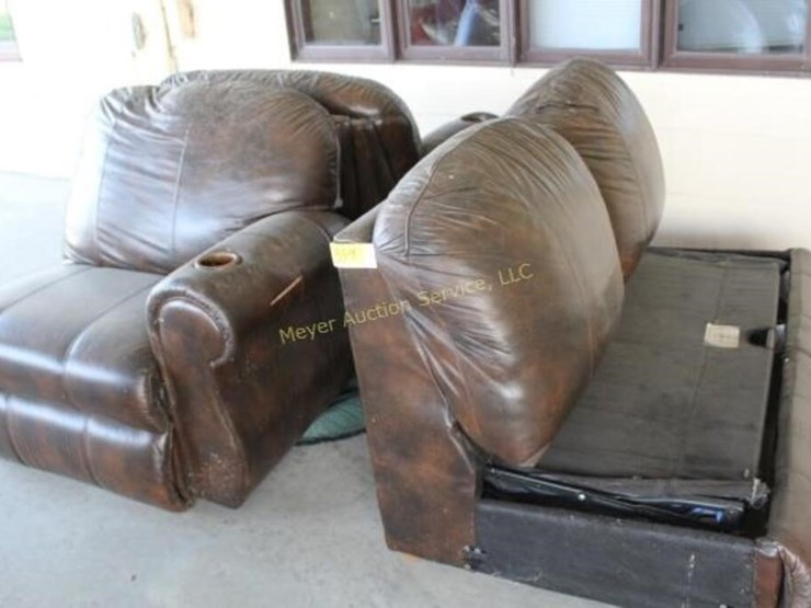 Lazy Boy hideabed Couch w/2 recliners Lot 399, Rink Family Moving Online Only Auction, 7/31