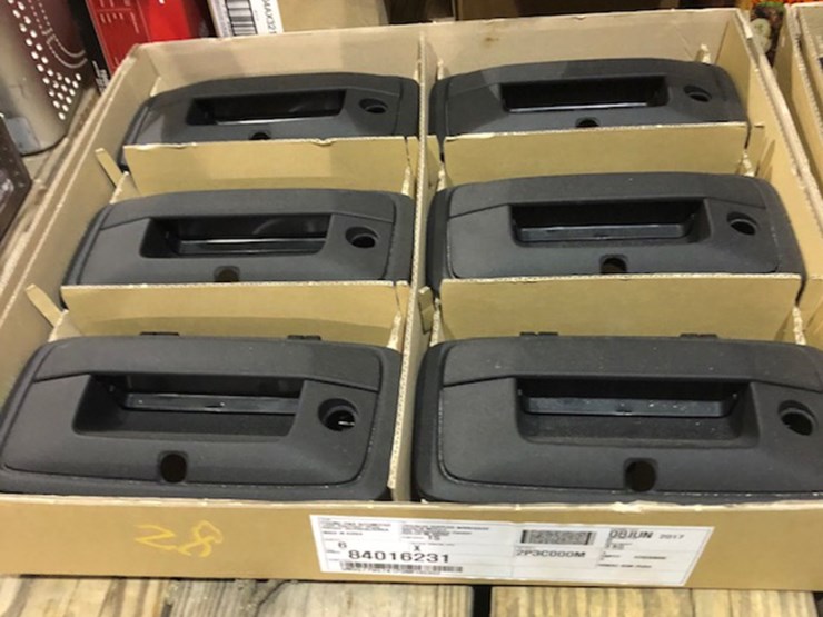 GMC Tailgate Handles Lot 28, Clean Up Sale, 8/4/2023, Grimes Auto LLC Auction Resource