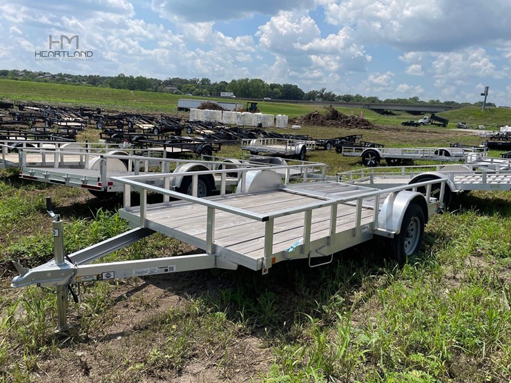 CARRYON TRAILER Lot 2058, Heavy Equipment Auction, 8/5/2023