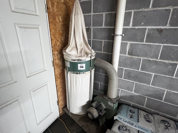 Central 45378 Portable Dust Collector Lot 96, HUGE CONSTRUCTION