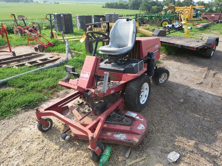 TORO GROUNDSMASTER 225 - Lot #5317, Paul Marty Family Farm ...